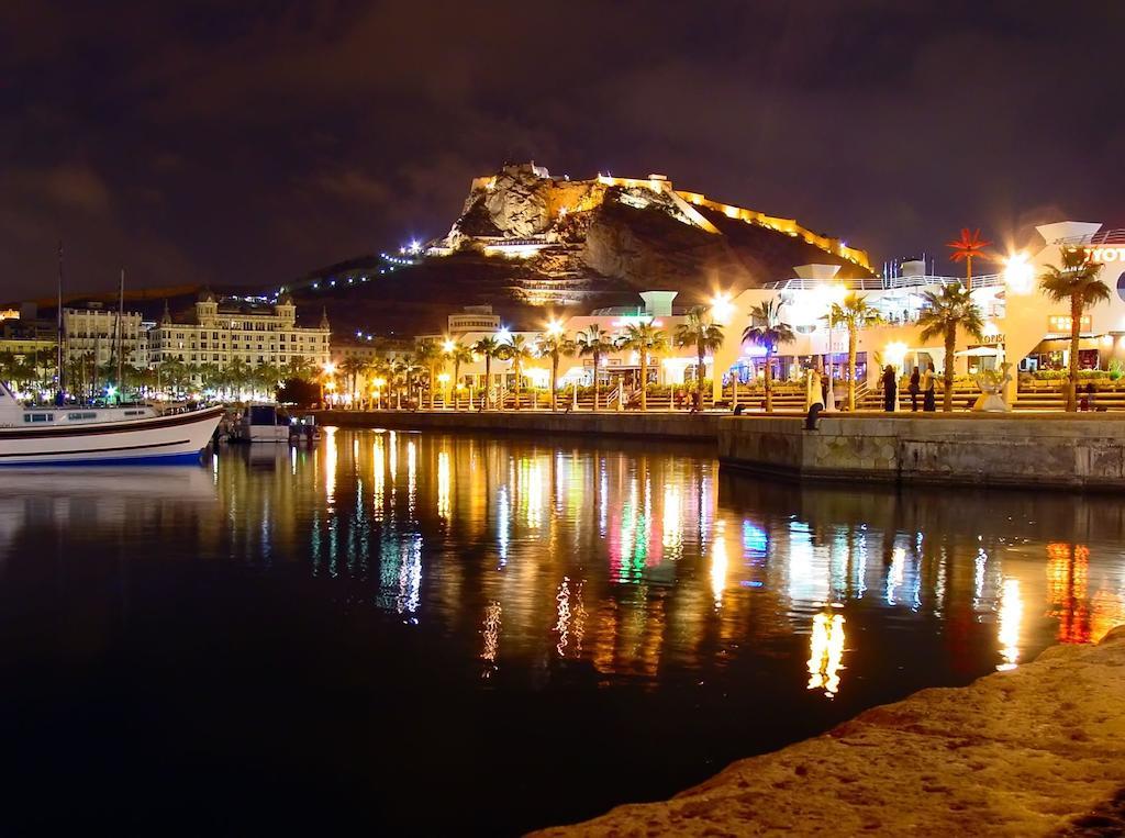Beach&Urban Attic Alicante Zimmer foto